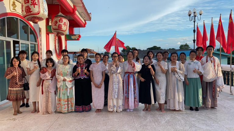 The students from Qujing Normal University participated in the performance in celebration of Chinese National Day